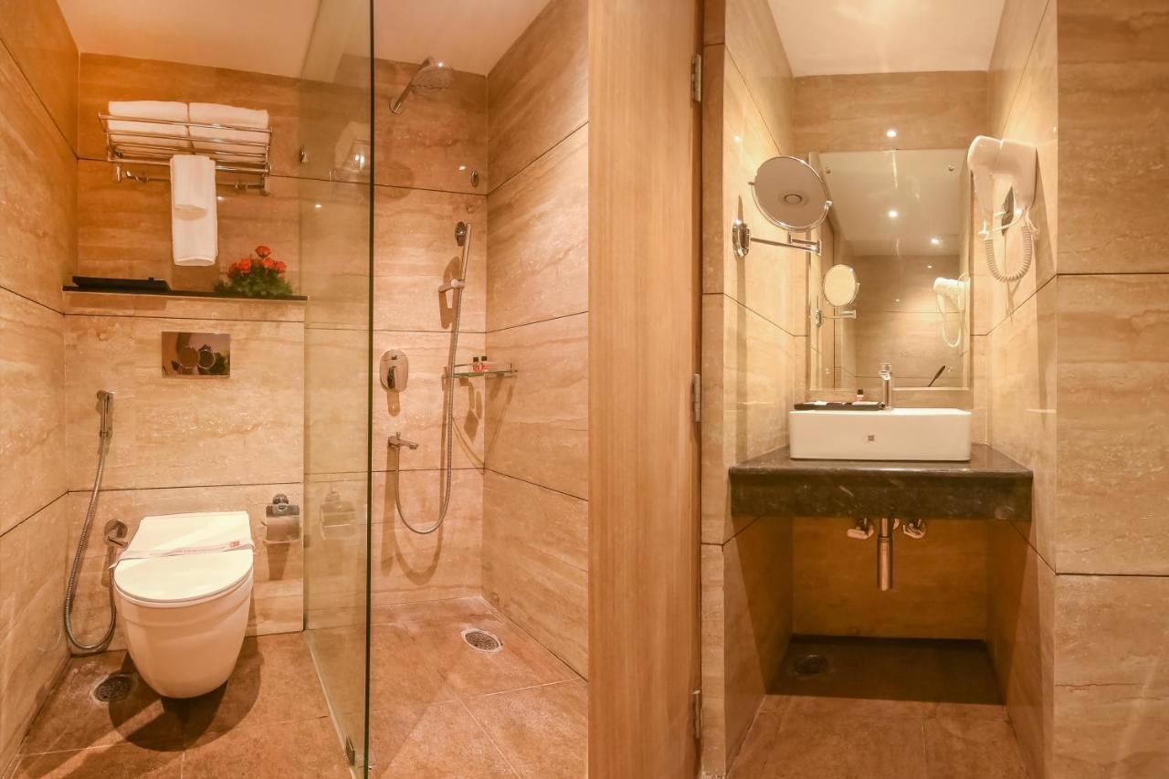 Emerald Clarks Inn Suites مَسّور المظهر الخارجي الصورة