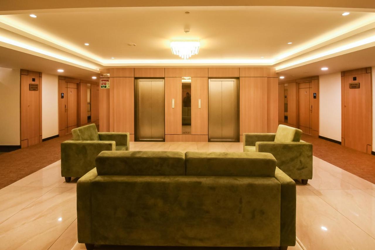 Emerald Clarks Inn Suites مَسّور المظهر الخارجي الصورة