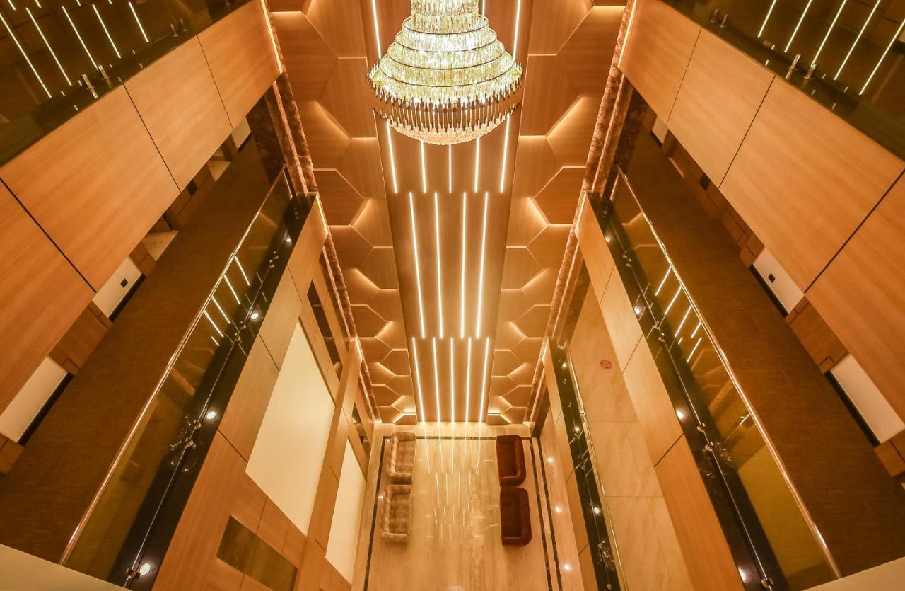 Emerald Clarks Inn Suites مَسّور المظهر الخارجي الصورة